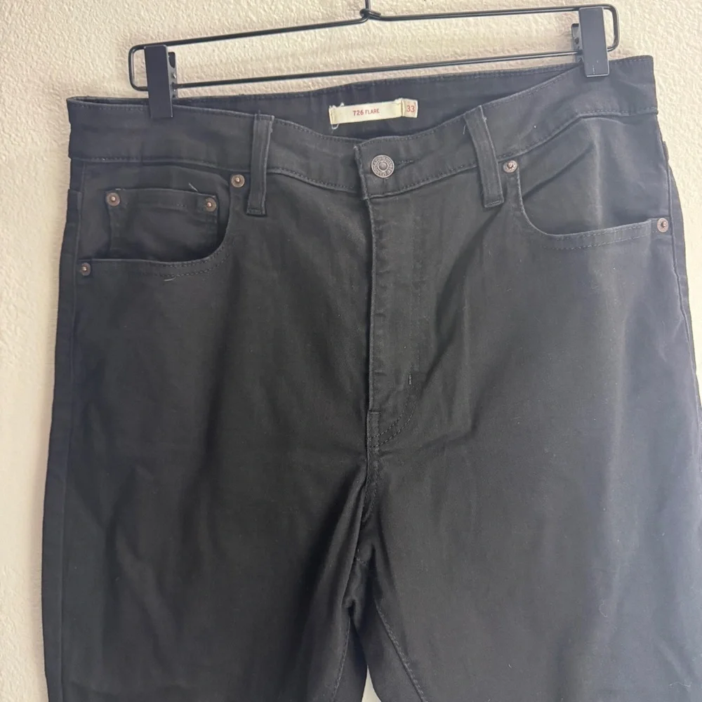 Levis levis 726